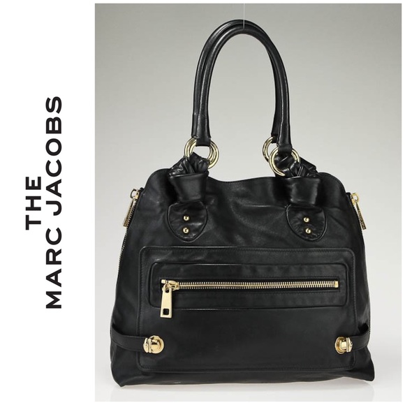 Marc Jacobs Handbags - Marc Jacobs Black Leather Mercer Bag EUC